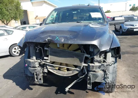 2017 Ram 2500 Laramie 4X4 6'4 Box z USA, uszkodzony, nr VIN 3C6UR5FL3HG519063